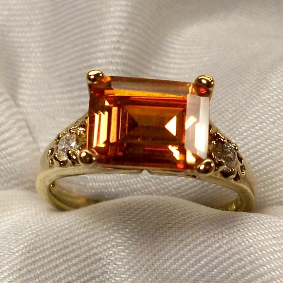 NEW Technibond Emerald Cut Amber Cubic Zirconia Gold Ring - Picture 1 of 11